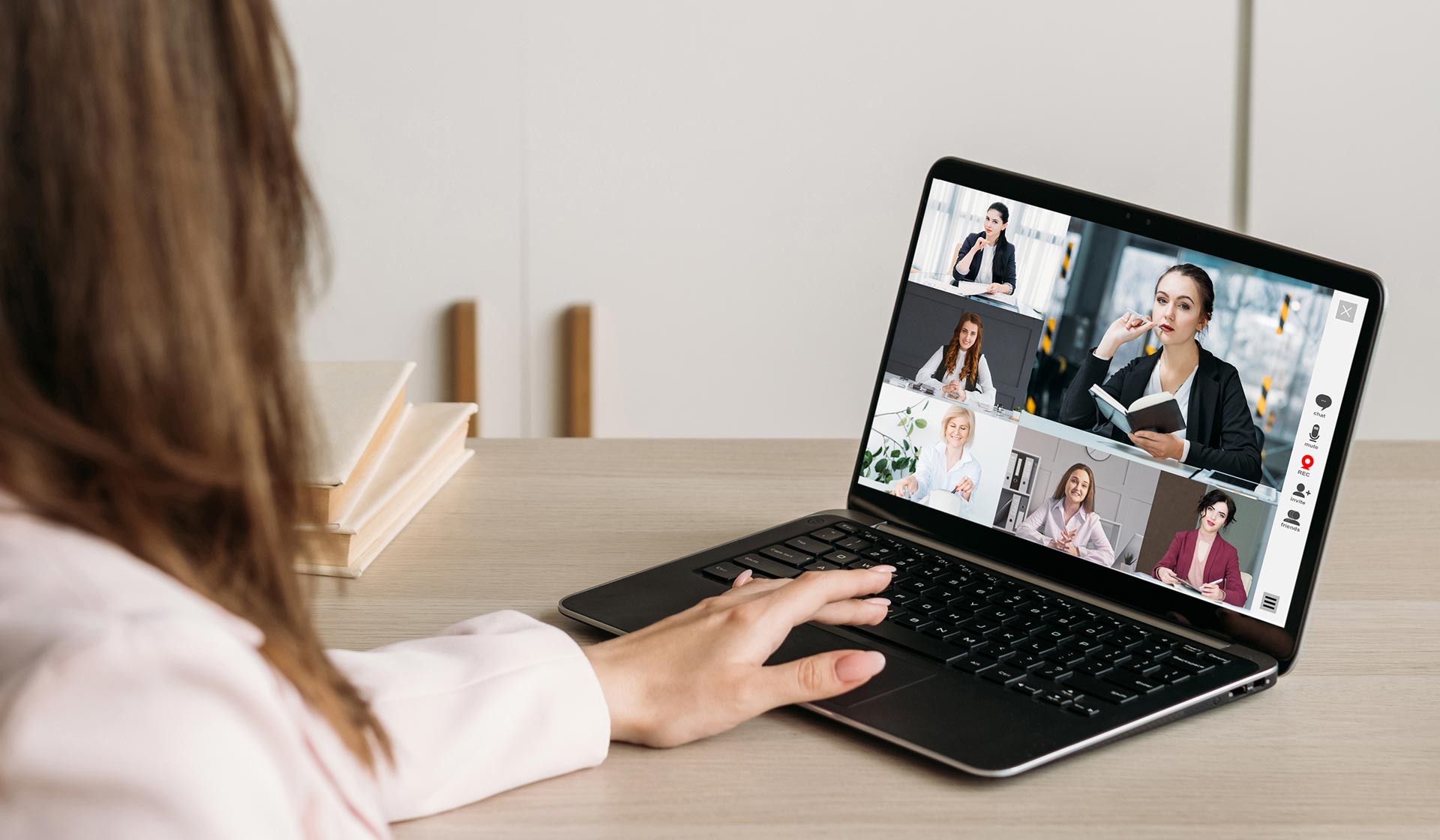 vergrößern Videokonferenz mit mehreren Personen